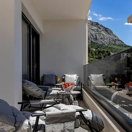 Marina With Jacuzzi, 4 Person Apartamento *